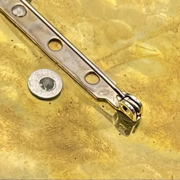 Handcrafted Silver Tone Texas Clear Glass Stud on Hammered Brass Brooch - Picture 15 of 16